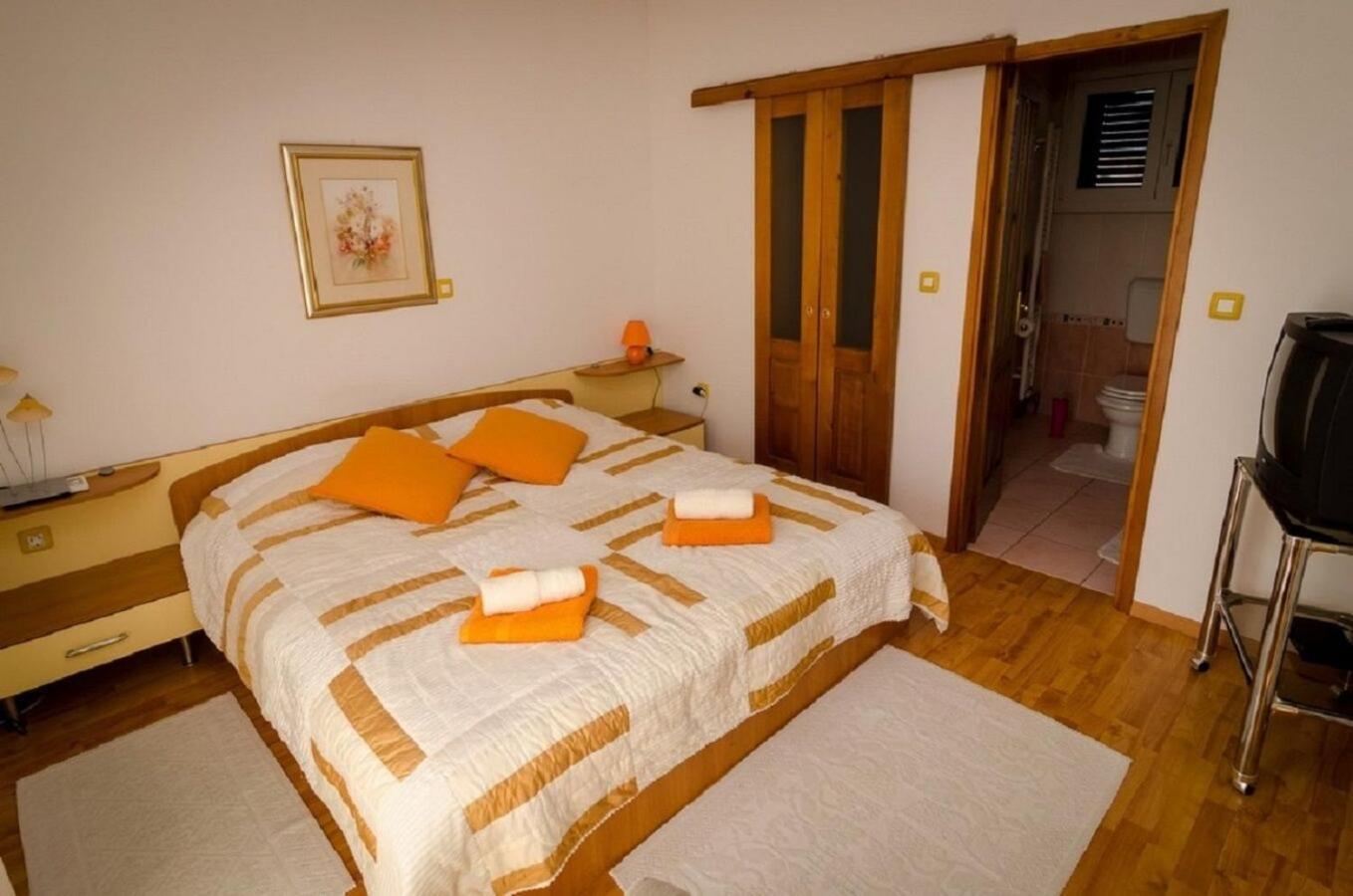 Holiday Home Old Town - Great Location Нин Экстерьер фото