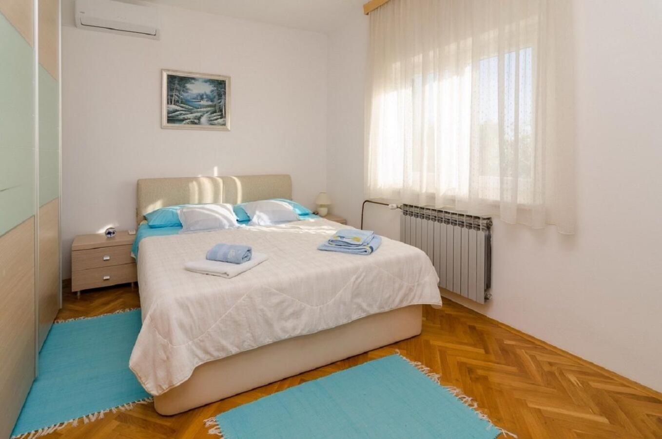 Holiday Home Old Town - Great Location Нин Экстерьер фото